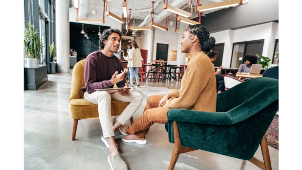 Recruiter vs. Sourcer: How to Understand the Difference
